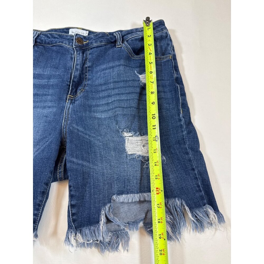 Ms. Cello 1X Distressed Denim Shorts With Frayed Hem & Pockets (HH235) - Picture 2 of 8